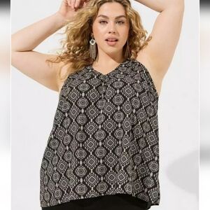 Torrid Boho V Neck And V Back Geometric Top Black and White Size 2X